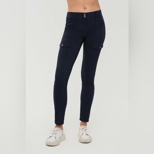 Anatomie Kate Skinny Cargo Pant in Navy